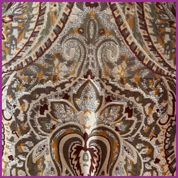 Patterned Scarf - Picture 3 of 3